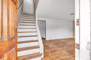 24 Beaverbrook Rd, Milford, CT 06461 - Photo 3