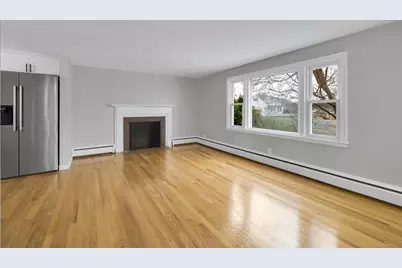 2453 Corbin Avenue, New Britain, CT 06053 - Photo 3