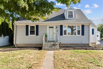 27 Reef Court, Fairfield, CT 06824 - Photo 1