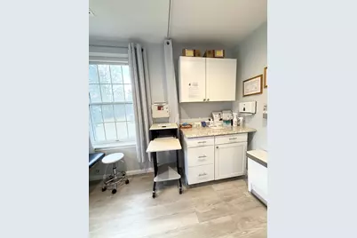 212 New London Turnpike, Glastonbury, CT 06033 - Photo 3