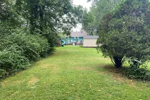 52 Sheldon Rd, Griswold, CT 06351 - Photo 5