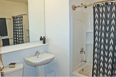 30 Crosby Street #218, Danbury, CT 06810 - Photo 5