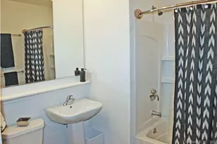 30 Crosby St, Danbury, CT 06810 - Photo 5