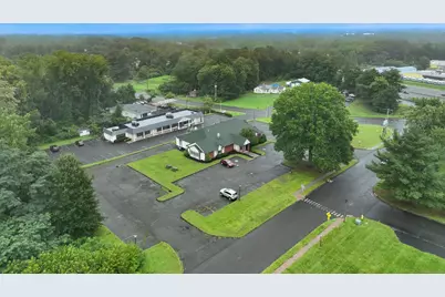 377 South Center Street, Windsor Locks, CT 06096 - Photo 5