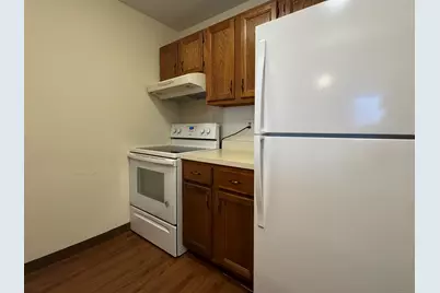 136 Pembroke Road #11-101, Danbury, CT 06811 - Photo 9