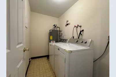 136 Pembroke Road #11-101, Danbury, CT 06811 - Photo 11