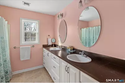 1093 Monroe Turnpike, Monroe, CT 06468 - Photo 27