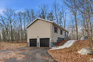 40 Buff Cap Rd, Ellington, CT 06029 - Photo 3