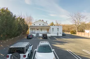 657 Orange Center Rd, Orange, CT 06477 - Photo 5