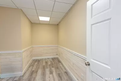 657 Orange Center Road, Orange, CT 06477 - Photo 27