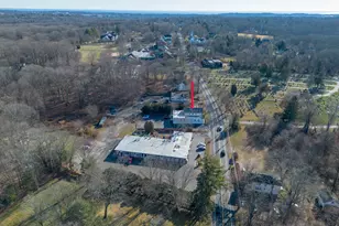 657 Orange Center Rd, Orange, CT 06477 - Photo 9