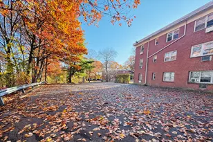 304 Pine Rock Ave, Hamden, CT 06514 - Photo 13