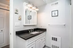 1 Valley Crest Dr, West Hartford, CT 06110 - Photo 17