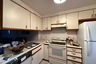 186 Stillwater Ave, Stamford, CT 06902 - Photo 3