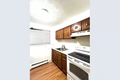 131 Woodland Drive #A, Montville, CT 06382 - Photo 5