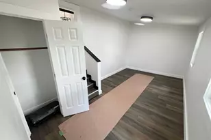 22 Hemlock Trail, Newtown, CT 06482 - Photo 23