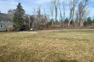 5 Ray St, New London, CT 06320 - Photo 1