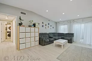 129 Webster Ct, Newington, CT 06111 - Photo 9