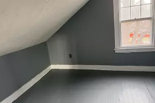 689 Bee St, Meriden, CT 06450 - Photo 17