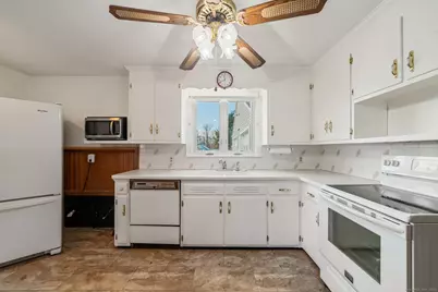 349 Amity Road, Bethany, CT 06524 - Photo 3