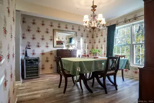 4 Lowe St, Norwalk, CT 06854 - Photo 9