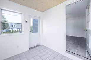 66 1st St, New Britain, CT 06051 - Photo 15