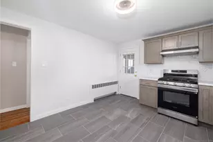 66 1st St, New Britain, CT 06051 - Photo 5