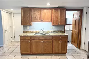 204 S Main St, Middletown, CT 06457 - Photo 1