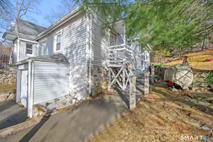 10 Old Waterbury Rd, Middlebury, CT 06762 - Photo 7
