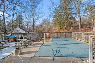 10 Old Waterbury Rd, Middlebury, CT 06762 - Photo 11