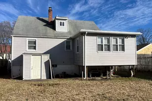 565 Hart St, Bridgeport, CT 06606 - Photo 3