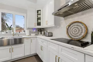 5 Nyselius Pl, Stamford, CT 06905 - Photo 23