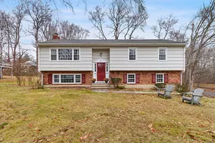 5 Nyselius Pl, Stamford, CT 06905 - Photo 1