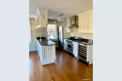 8 Broad Street #3, Stonington, CT 06378 - Photo 3