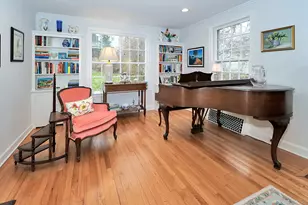 30 Falmouth Rd, Fairfield, CT 06825 - Photo 7