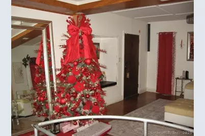 105 Edin Avenue, Waterbury, CT 06706 - Photo 5