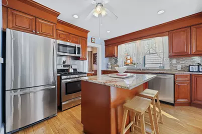 315 Tesiny Avenue, Bridgeport, CT 06606 - Photo 11