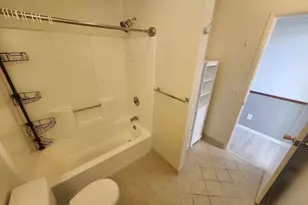 25 Cottage St, Norwalk, CT 06855 - Photo 7