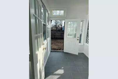 82 1st Street, New Haven, CT 06519 - Photo 21