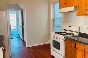 82 1st St, New Haven, CT 06519 - Photo 15