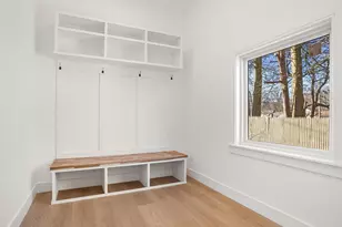 12 Sugar Plum Ln, Fairfield, CT 06824 - Photo 9