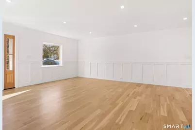 12 Sugar Plum Lane, Fairfield, CT 06824 - Photo 3