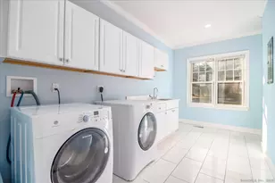 226 Putnam Rd, New Canaan, CT 06840 - Photo 15