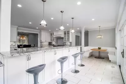 226 Putnam Road, New Canaan, CT 06840 - Photo 9