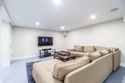 226 Putnam Road, New Canaan, CT 06840 - Photo 27