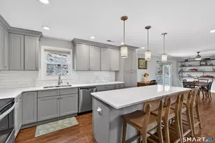 826 Quarter Mile Rd, Orange, CT 06477 - Photo 7