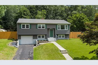 11 Willow Lane, Ledyard, CT 06339 - Photo 1