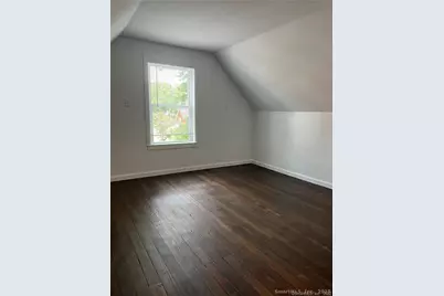 144 Rakoczy Avenue, Fairfield, CT 06824 - Photo 11