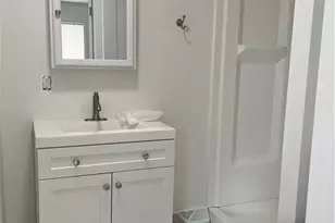 144 Rakoczy Ave, Fairfield, CT 06824 - Photo 9