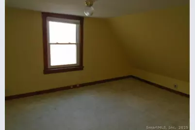 817 East Wakefield Boulevard, Winchester, CT 06098 - Photo 23